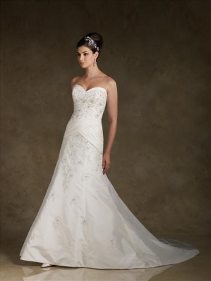 pictures of wedding dresses, pretty wedding dresses, beautiful wedding dresses Rina Di Montella Bridal