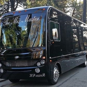 Sacramento Live Music, Sacramento Bands, Sacramento DJ , The Mix Master Pro Dj & Limousines 